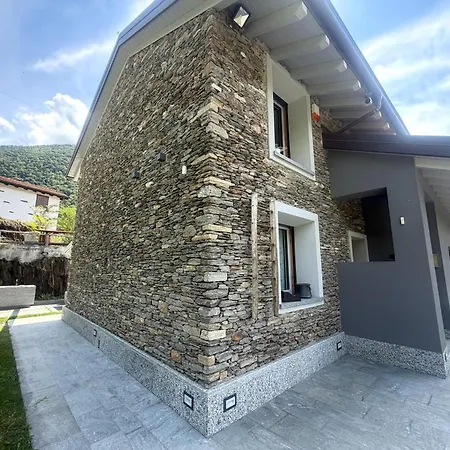 Leila Apartament Dervio