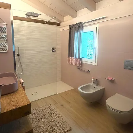 Apartament Leila *