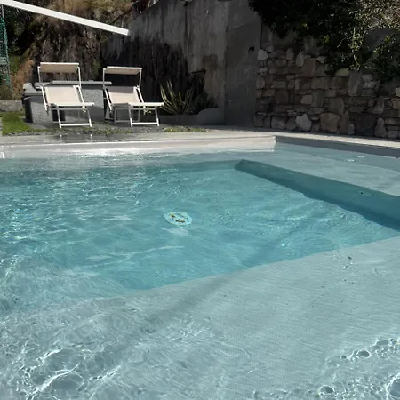Apartament Leila *